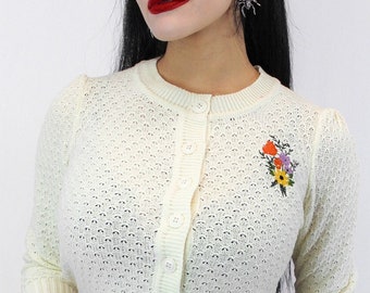 Embroidered Flower Bouquet Sweater Cardigan - Ivory Pin Up Button Up Sweater
