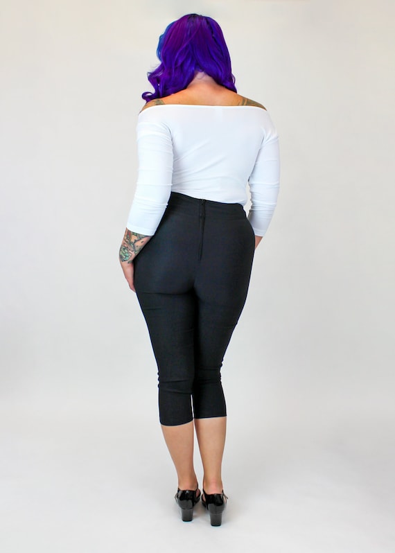 High waisted best sale black capri pants