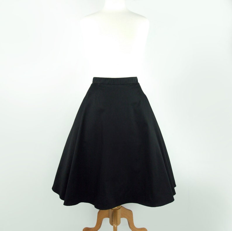 Vintage Inspired Circle Skirt, Black Full Circle Skirt With Pockets image 4