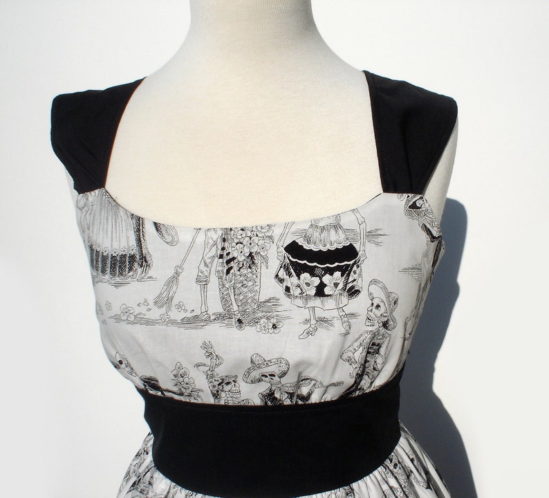 Day of the Dead / Mexican Dia de Los Muertos Inspired Retro Dress / Rockabilly Dress image 4