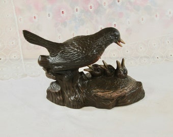 Vintage Ceramic Momma Bird Feeding Baby Birds, Brown Ceramic Figurine, Bird Collectible
