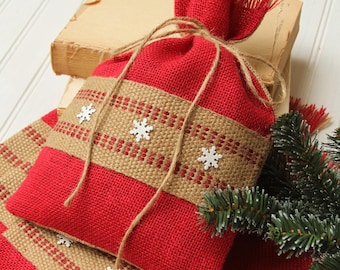 Burlap Gift Bags, Set of Four, Shabby Chic Christmas Wrapping, Red, White and Natural, White Metal Snowflakes, Farmhouse, Jute Webbing.
