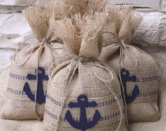 Bolsas de regalo de arpillera náuticas, ancla azul marino, recuerdos de boda en la playa