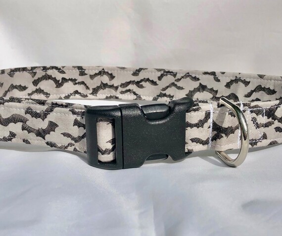 Flying Bats Halloween Collar for your Pup