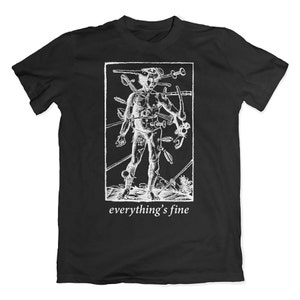 Camiseta Todo está bien. Camiseta de hombre herido. Regalos para él. Camisa de salud mental.