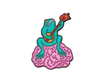 戦利品崇拝のエナメルピン。 バットラペルピン。 - Etsy 日本