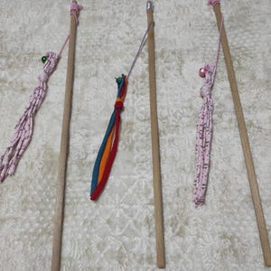 Cat toy wand Strings, String & suede cat Wand, Cat fishing pole, cat toy with strings, Quality cat toys, cat fishing toy, cat birthday gift