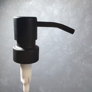 distributore superiore pompa sapone nero vero metallo inossidabile rivestito nero viene fornito con colletto