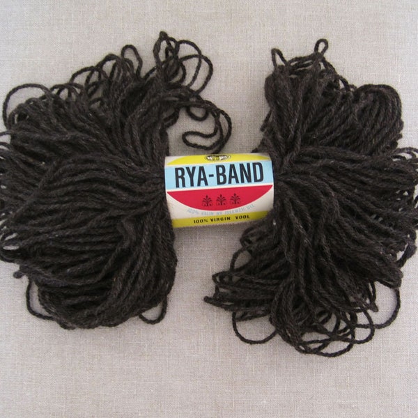 Vintage Iceland Alafoss Rya Band Rug? Wool Yarn One Skein 100 Gram Natural Brown Icelandic Destash