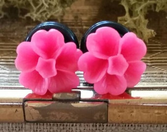 Flower Plugs, Wedding Gauges, Prom Gauges, Pink Flowers