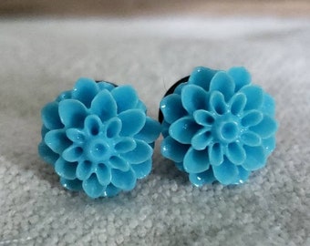 Blue Flower Plugs, Blue Wedding Plugs, Blue Mum Plugs, Blue Prom Plugs, Blue Bridal Plugs