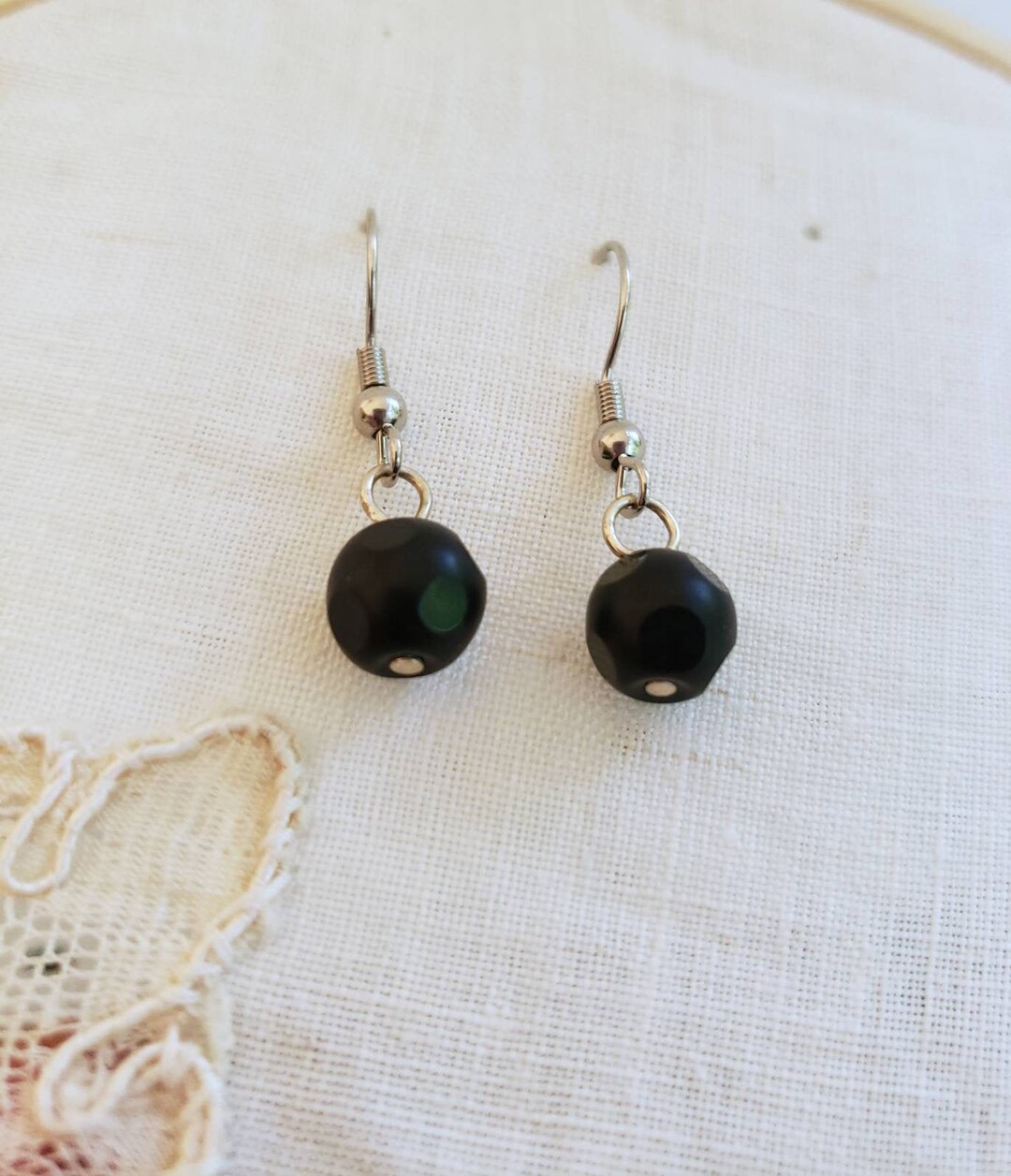 Black Earrings Short Dangle Earrings Minimalist Jewelry - Etsy