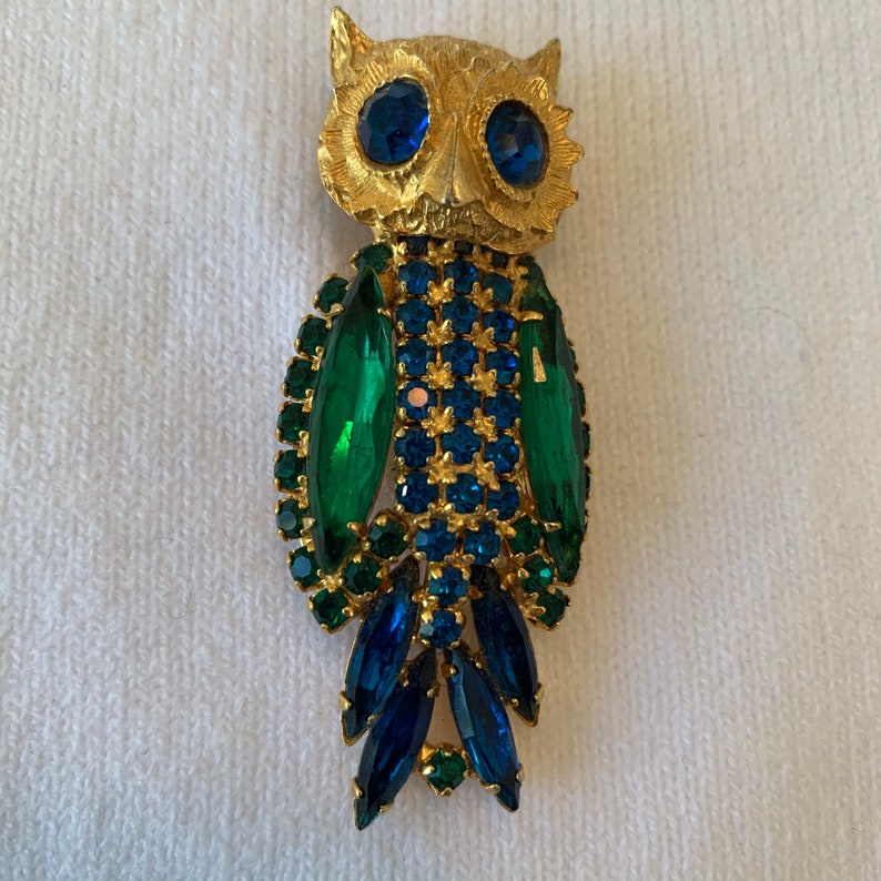 Stunning Vintage Wise Owl Brooch with colorful tiny prong set Czech Rhinestone set in Gold tone
