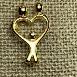 Camco Open Heart of Two Parents with a Child Brooch Pin Vintage