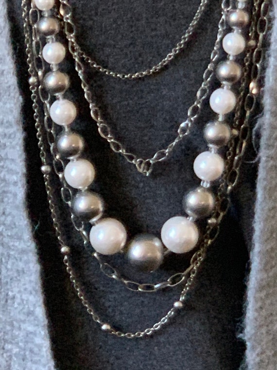 NY Five Strand Chain and Faux Pearls Necklace, Sil