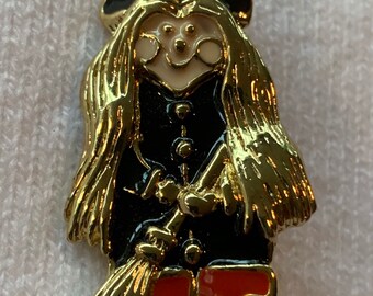 VINTAGE     ''   WITCH AND HER GHOST   ''   BROOCH PIN/AJC 