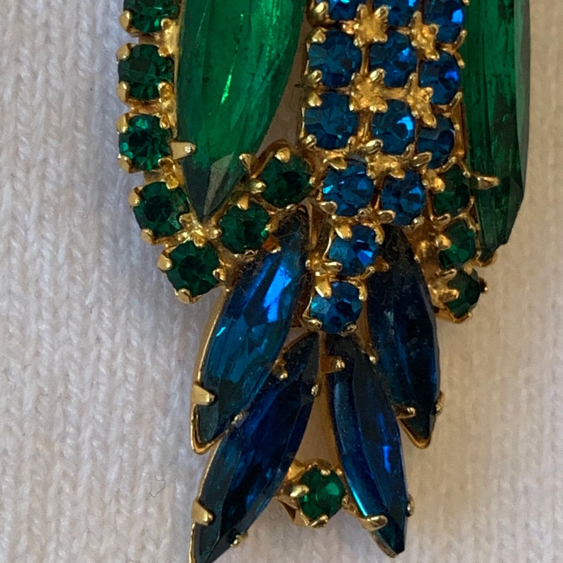Stunning Vintage Wise Owl Brooch with colorful tiny prong set Czech Rhinestone set in Gold tone