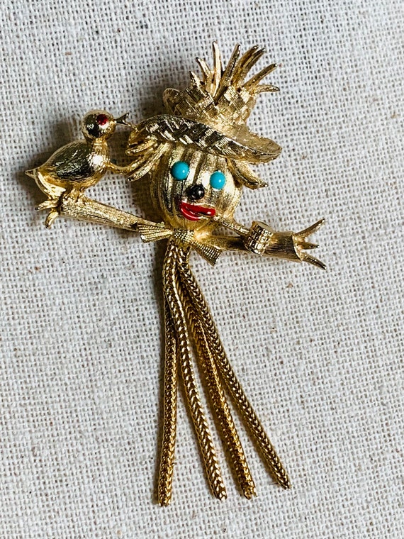 Lisner Adorable Vintage Scarecrow Brooch with Tass