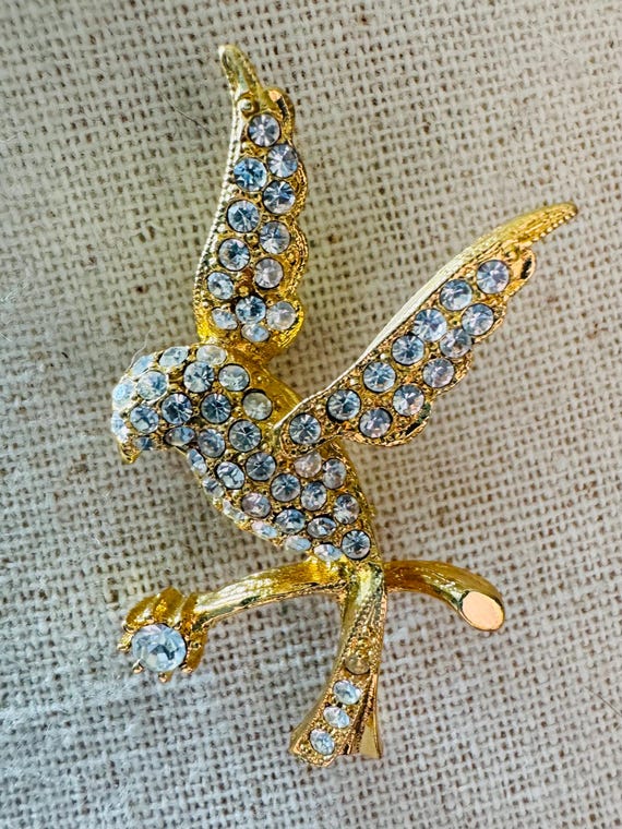 Vintage Signed NAPIER Francis Fujio White and Gold Modernist Textured Brooch Napier Gold Tone White Grape Brooch - Etsy Australia main image 3