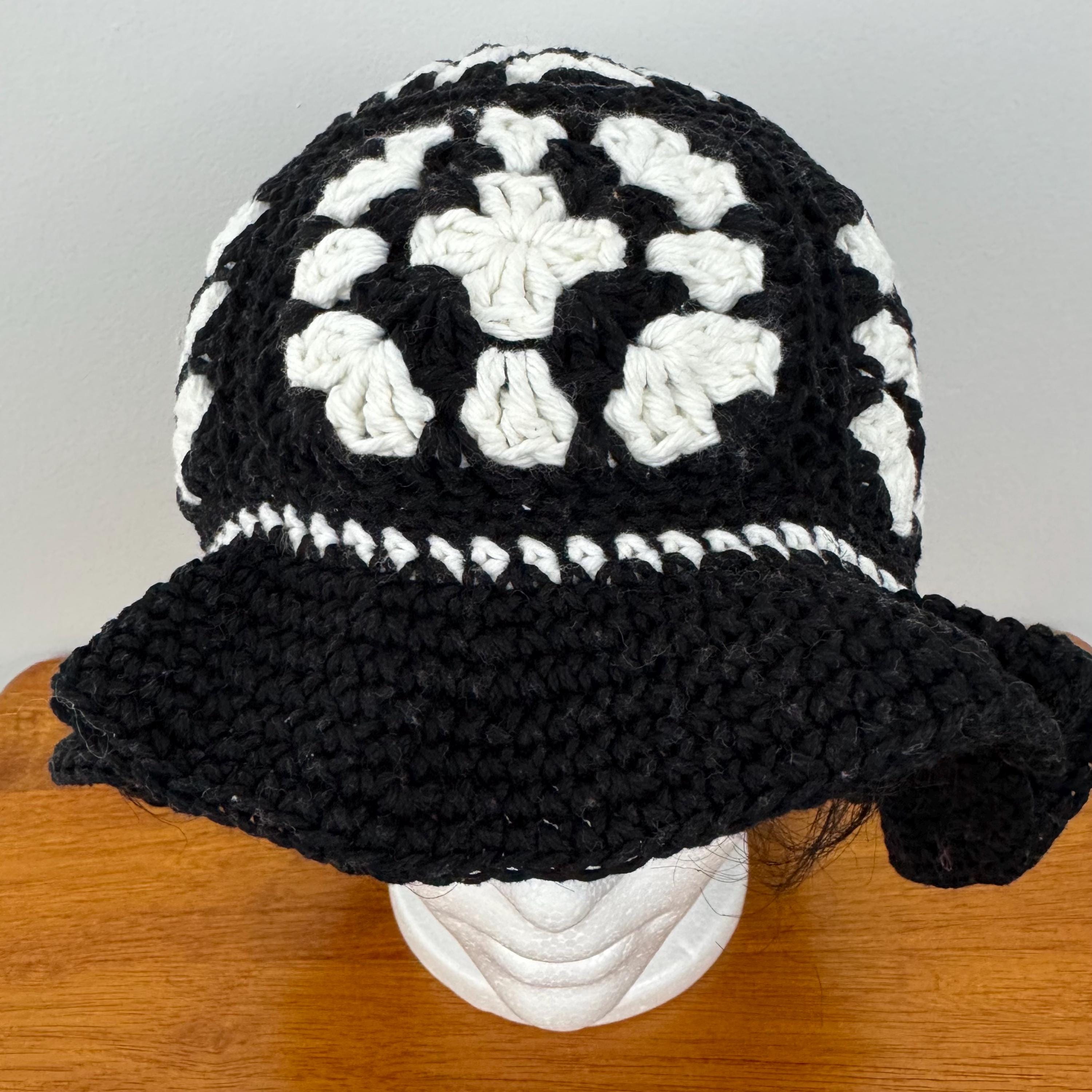 Crochet Granny Square Bucket Hat Pattern: Easy Beginner, PDF  display picture 1
