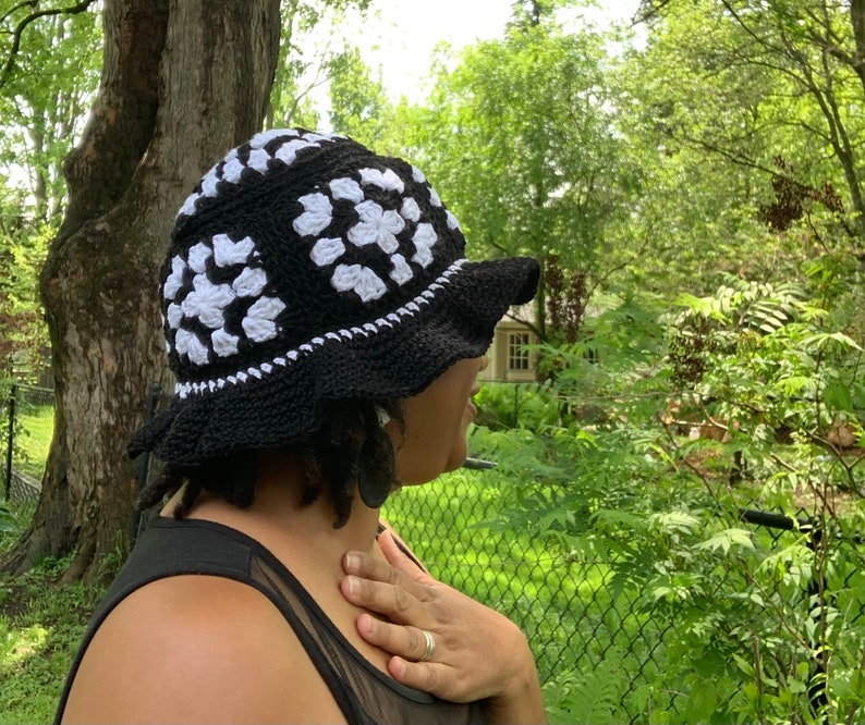 crochet bucket hat PATTERN, crochet granny square bucket hat pattern tutorial image 7