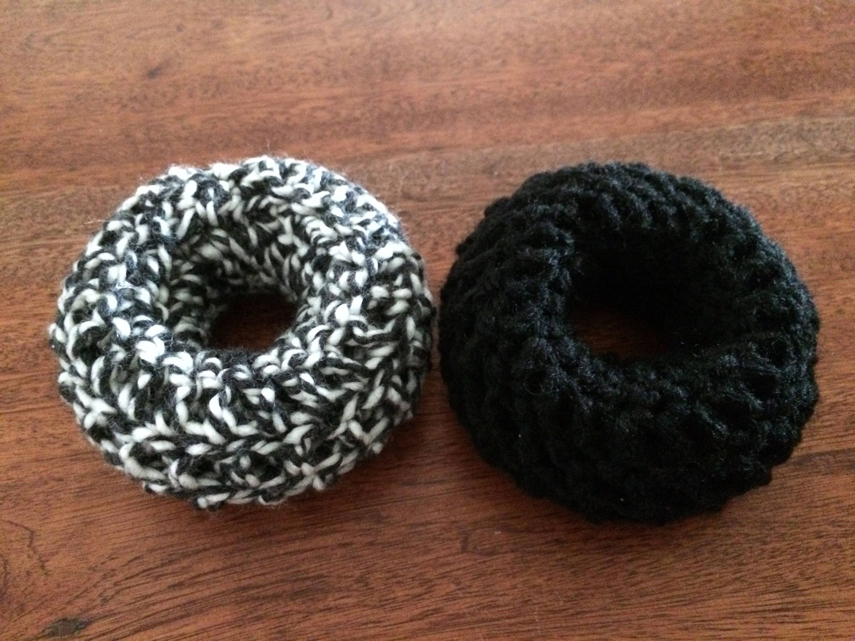 Crochet hair donut bun maker pattern 3 sizes small medium Etsy