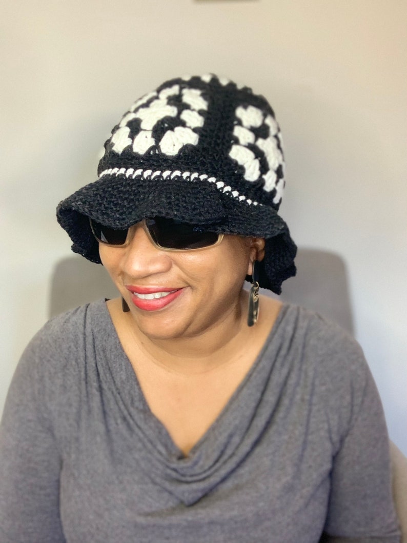 crochet bucket hat PATTERN, crochet granny square bucket hat pattern tutorial image 4