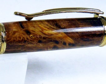 Beautiful Lace Oak on a Harold Titanium Gold Fountain Pen - Free USPS Priority Mail Shipping