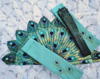 abanico y funda a conjunto  pavo real