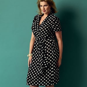 Misses&#39;/Women&#39;s Wrap Dress Pattern ~ Connie Crawford Design for Butterick ~  Multi-Size Sewing Pattern B5898