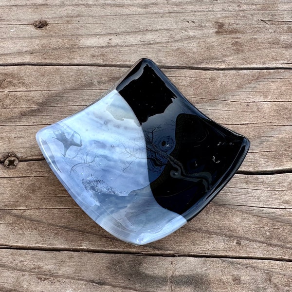Black and Gray Swirled Fused Glass Mini Bowl - Jewelry Dish - Kitchen Dish - Handmade Glass - Salt Bowl - Kitchen Decor - Mother's Day Gift
