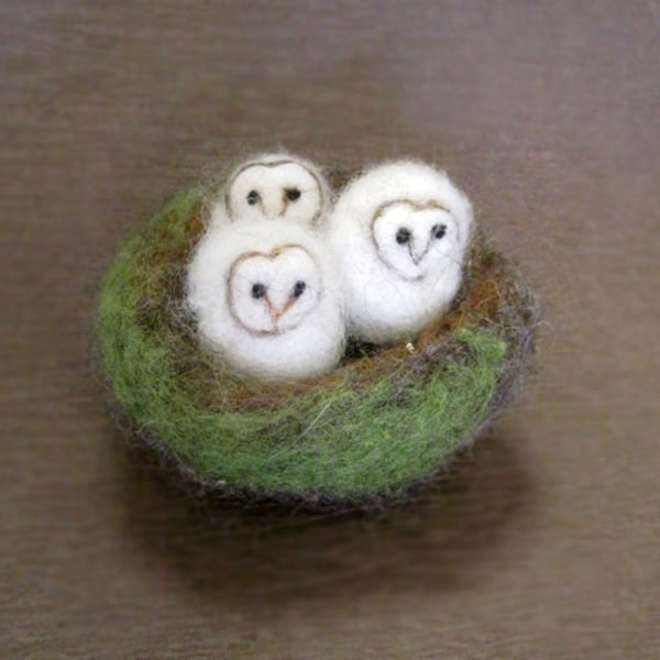 Owls in a nest, needle felted owl, Three Bird Nest, baby owls, miniatures, Barn Owl, Felted toy, needle felted animal, made to order