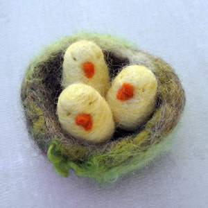 Needle felted animal, Three Bird Nest, little chicks, Spring decor, Waldorf Nature table, Felted toy, Original design by Borbala Arvai image 5