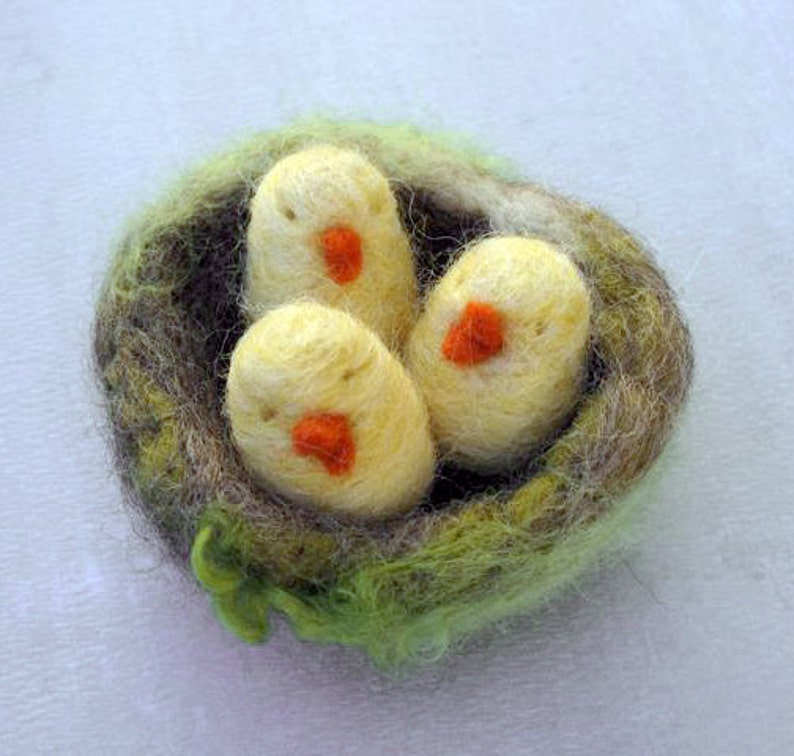 Needle felted animal, Three Bird Nest, little chicks, Spring decor, Waldorf Nature table, Felted toy, Original design by Borbala Arvai image 5