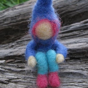 Needle Felted Spring Gnome - Blue