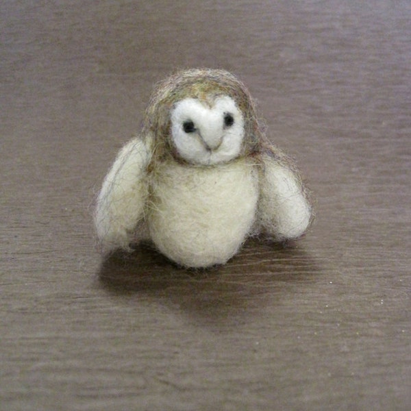 Needle Felted Animal, Barn Owl, Needle Felted Owl, small bird, Waldorf toy, miniatures, Original design by Borbala Arvai, made to order