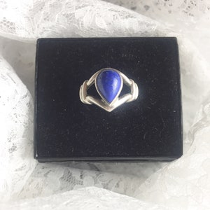 Vintage Silver Blue Lapis Ring Circa 1980s