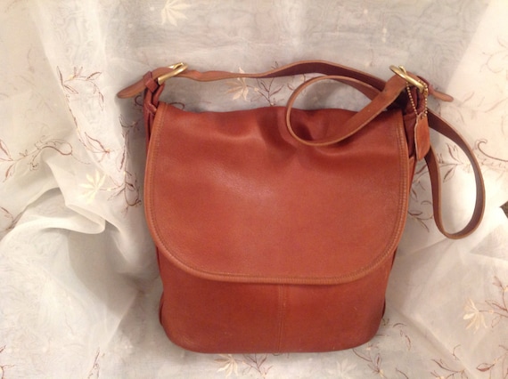 バッグ OLD COACH WHITNEY BAG DARK BROWN Vintage Coach WHITNEY Shoulderbag British Tan Rustic Preppy