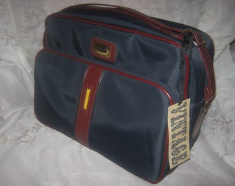 Vintage Nylon Holiday Brand Tote Luggage Overnight Weekender Traveller Fashionable Stylish Carrier