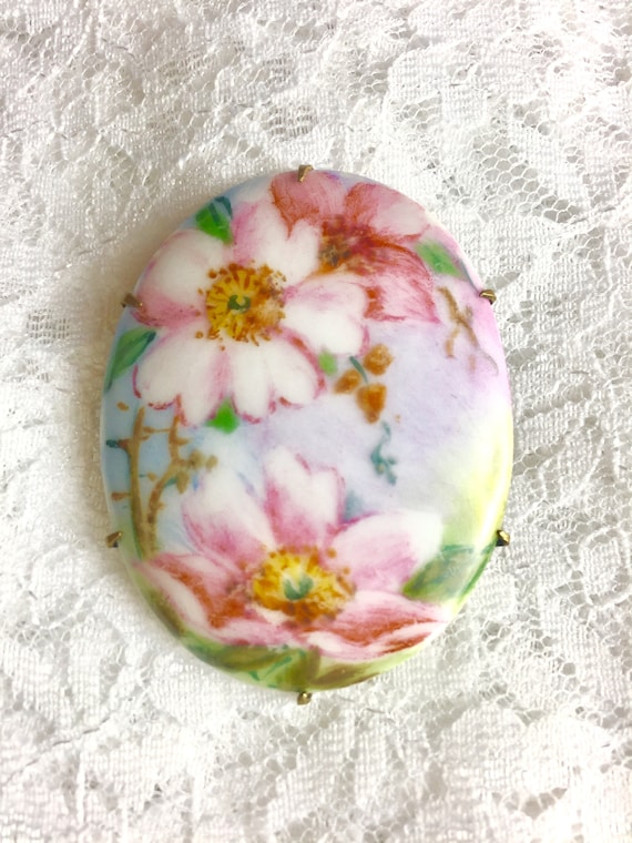 Antique Victorian Porcelain Brooch Circa 1900 - image 1