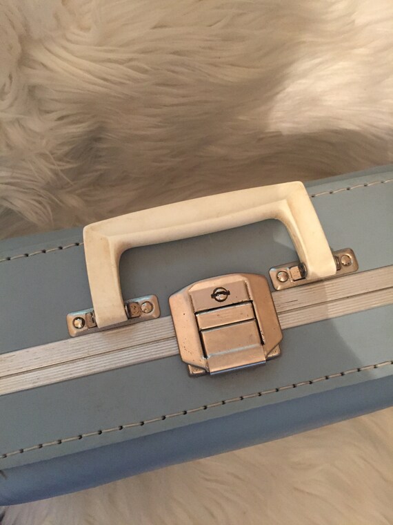 Vintage Child’s Suitcase Carrier Gem