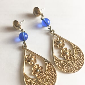Vintage Gold Tone Blue Bead Dangle Earrings