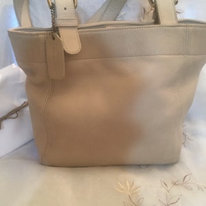 Vintage Coach Vanilla Tan Tote Shoulder Bag Circa 1990s image 1