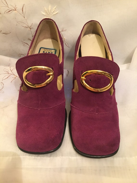 Vintage Quality Craft Purple Suede Heels