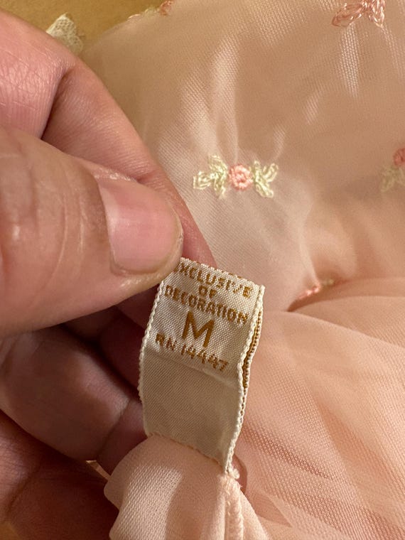 Vintage Lingerie Pink Set - image 5