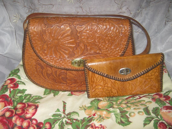 Vintage Tooled Leather Worn Handbag Purse Matching Wa… - Gem