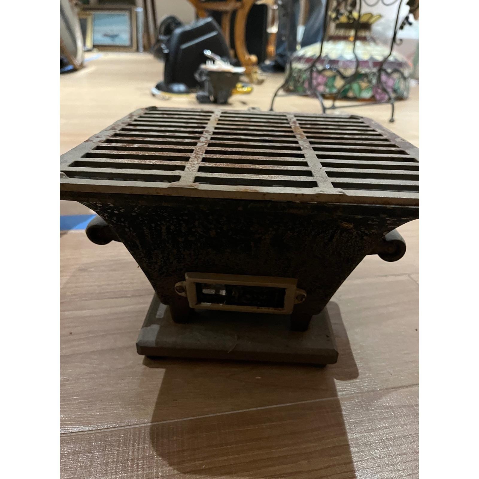 炭焼き器 Vintage 1940s Cast Iron Mini Grill Portable Charcoal BBQ Cooker - Etsy