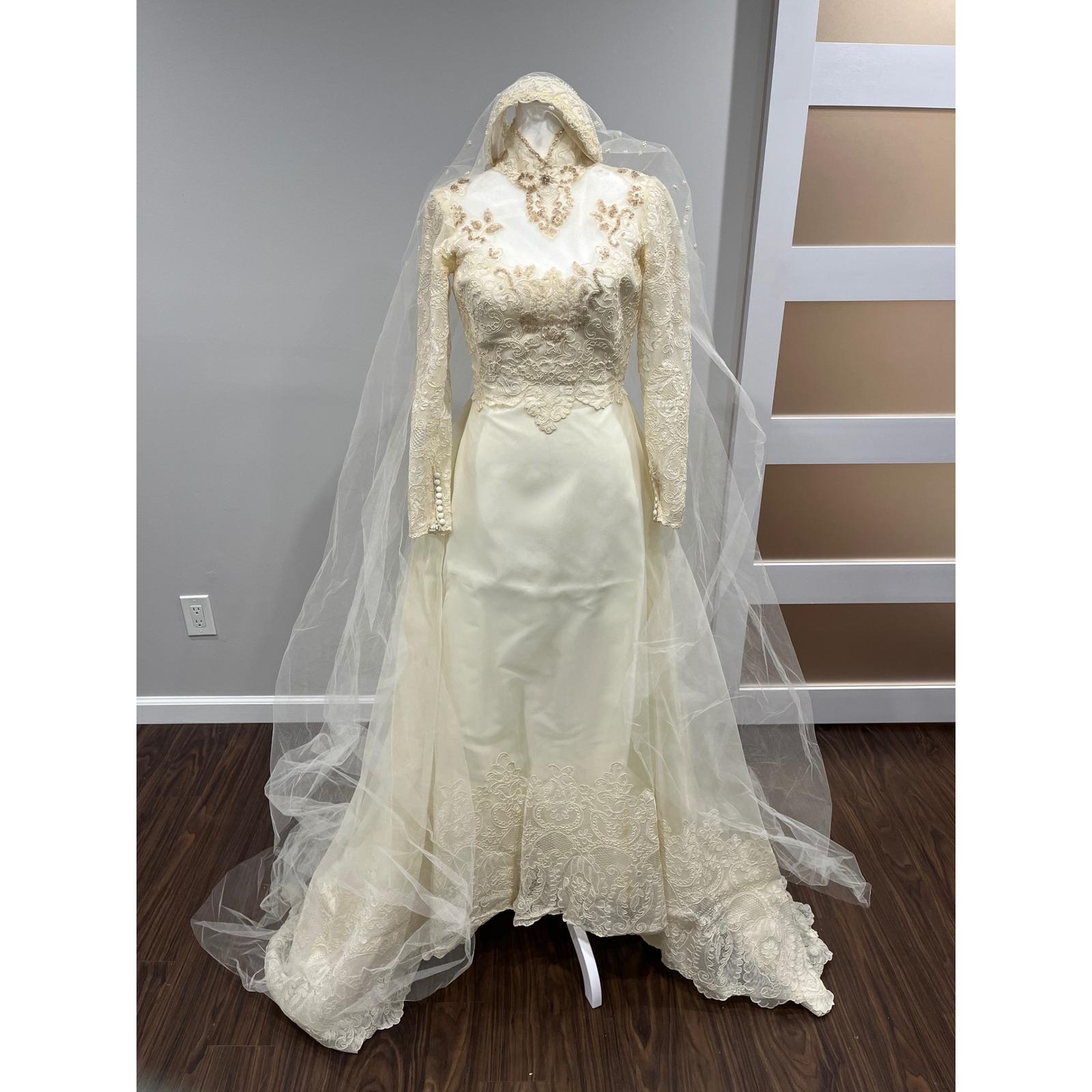 Wedding Veil Priscilla of Boston - Etsy display picture 3