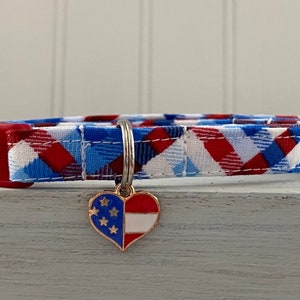 Red White Blue Cat collar, Americana Collar, Mini Dog Collar, Star Collar