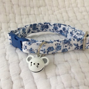 Blue and White flower Cat  Breakaway Collar Custom Made, Mouse Cat Collar, Mini Dog Collar